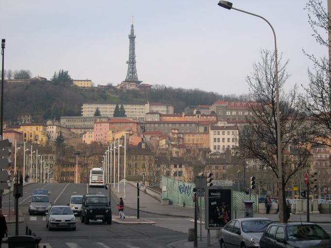  Vue sur la Colline de Fourvière